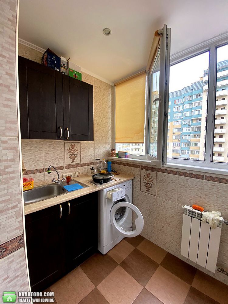 Rent out 1-room apartment. Киев, Ващенко — photo 8