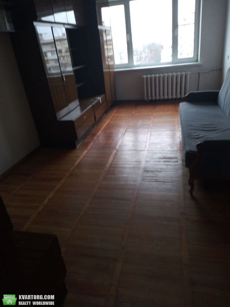 Rent out 3-room apartment. Киев, Лесной пр. — photo 3