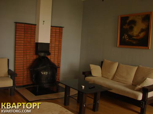 Rent out 3-room apartment. Киев,  Предславинская — photo 1