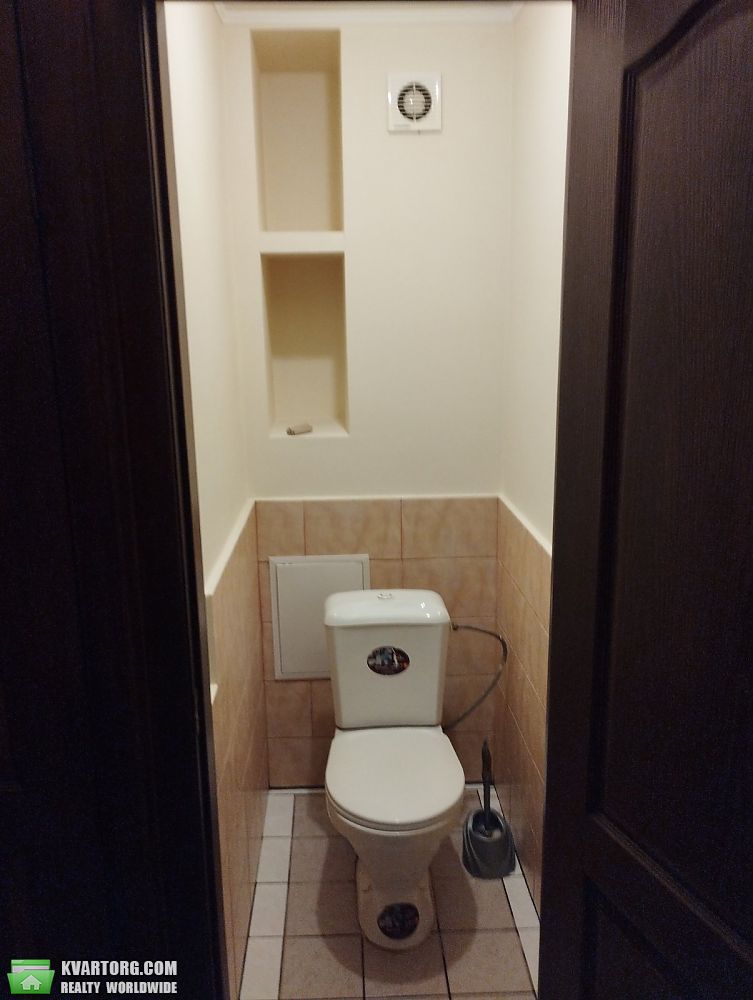 Rent out 1-room apartment. Киев, Лесной проспект — photo 8