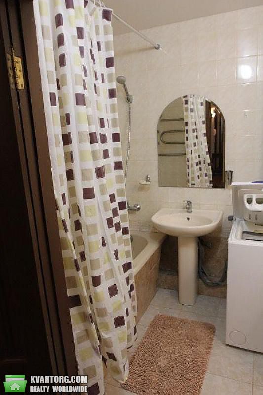 Rent out 2-room apartment. Киев, пер. Кости Гордиенко — photo 8