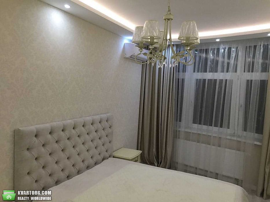 Rent out 2-room apartment. Киев,  Драгоманова — photo 2