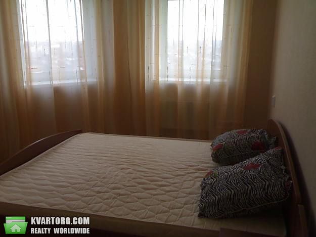 Rent out 2-room apartment. Харьков,  Блюхера — photo 2