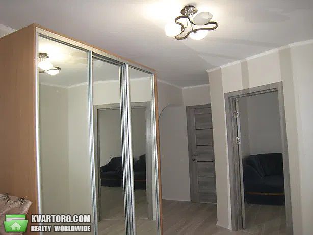 Sell 3-room apartment. Киев,  Олевская — photo 2