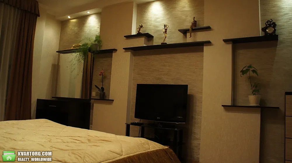 Sell 1-room apartment. Киев,  Пчелки — photo 1