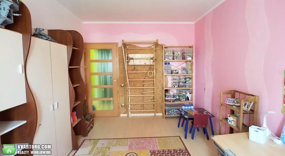 Rent out 3-room apartment. Киев, Порика 7 Б — photo 1