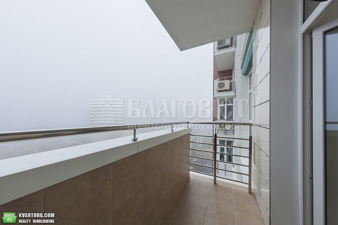 Rent out 2-room apartment. Киев,  Барбюса — photo 5
