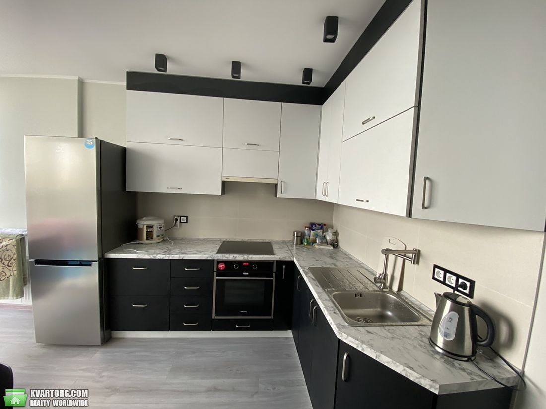 Rent out 1-room apartment. Киев,  Кольцова бул — photo 10
