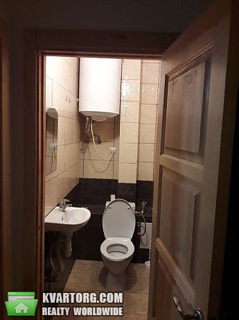 Rent out 1-room apartment. Киев,  Панельная — photo 5