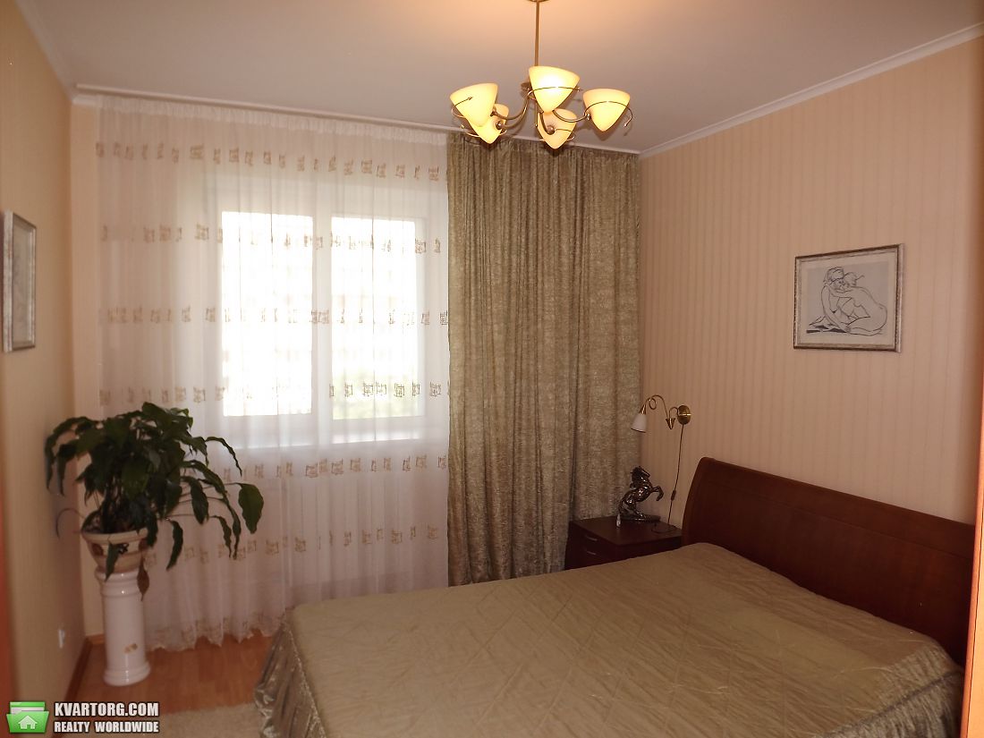 Sell 3-room apartment. Киев,  Конева — photo 7