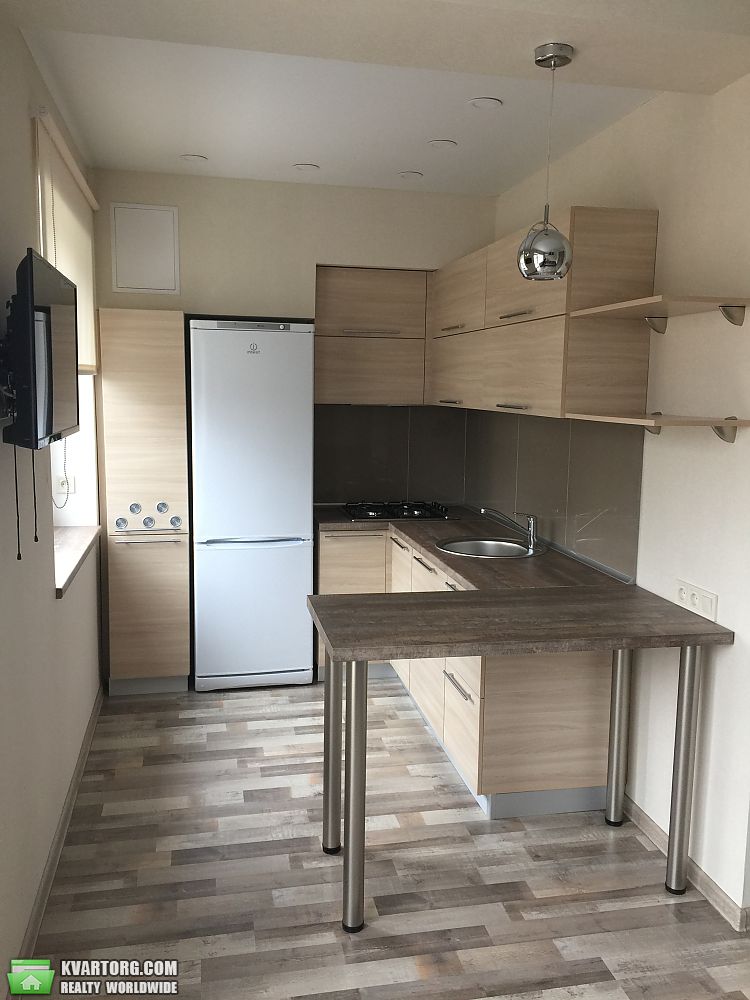 Rent out 1-room apartment. Харьков, Шекспира — photo 1
