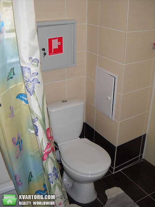 Rent out 1-room apartment. Киев,  Хорольская — photo 4