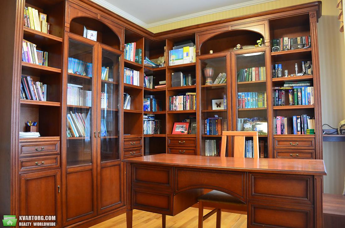 Rent out house. Киев,  Каменяров — photo 9