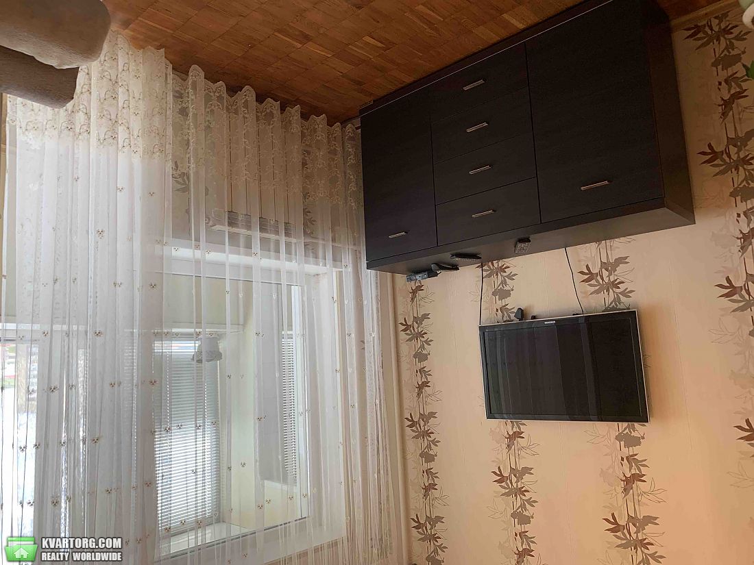 Rent out 2-room apartment. Киев,  Булгакова — photo 1