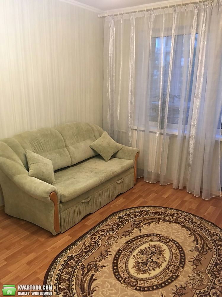 Rent out 1-room apartment. Киев, Наумова — photo 3