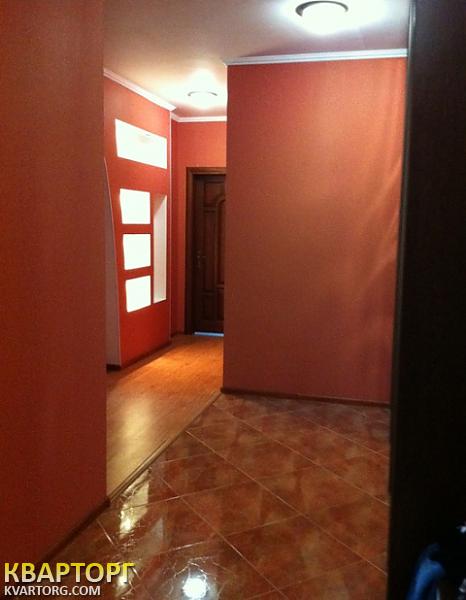 Rent out 2-room apartment. Киев, Срибнокильская — photo 5