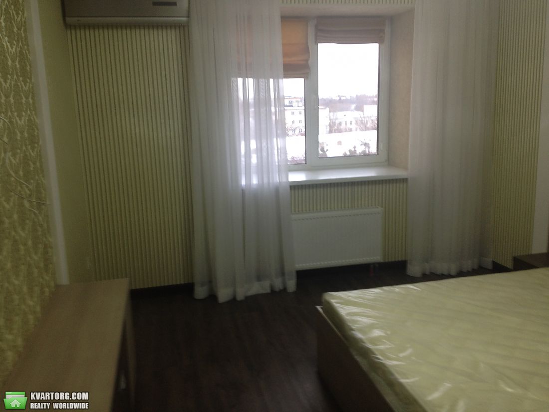 Rent out 2-room apartment. Киев,  Гарматная — photo 8