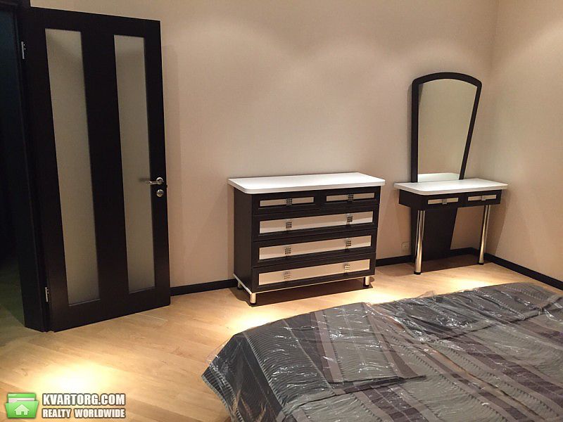 Rent out 3-room apartment. Киев,  Кудряшова — photo 3