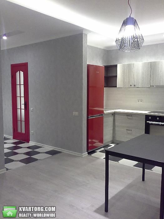 Rent out 2-room apartment. Киев,  Большая Васильковская — photo 2