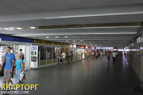 Rent out shop. Киев, Вокзальная площадь — photo 2