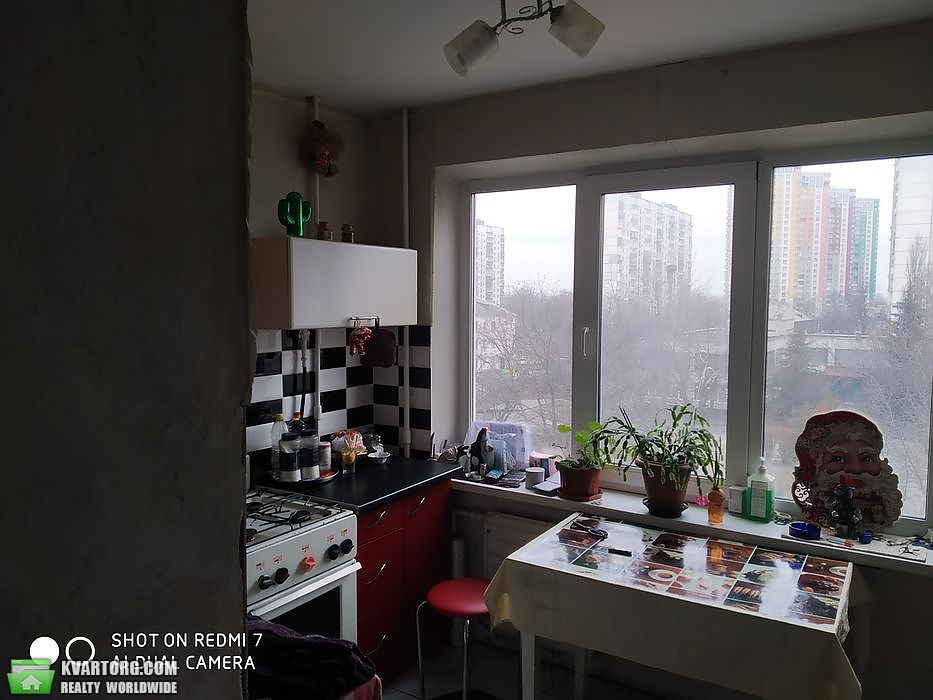 Sell 3-room apartment. Киев,  Челябинская — photo 1