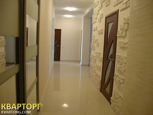 Rent out 3-room apartment. Одесса, Французский бульвар — photo 1