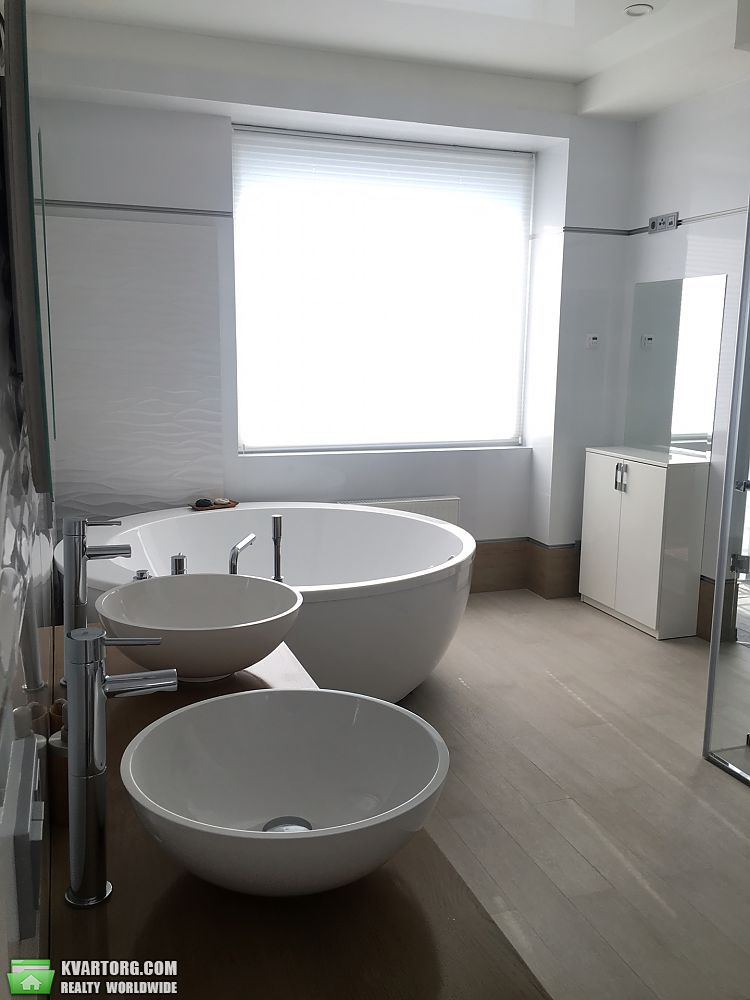 Sell 5-room apartment. Днепропетровск, Центр — photo 8