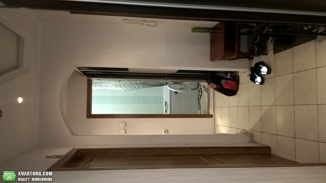 Rent out 1-room apartment. Киев,  Мостицкая — photo 7