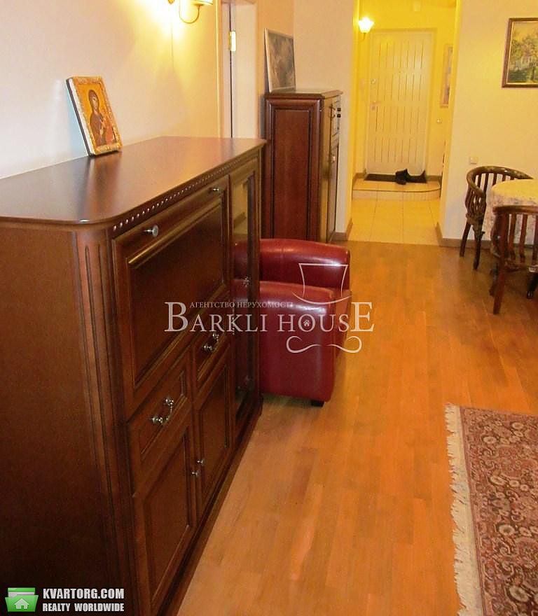 Rent out 3-room apartment. Киев,  Большая Житомирская — photo 5