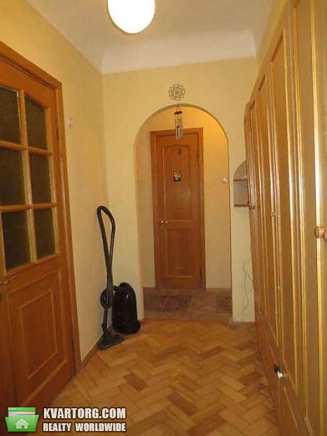 Rent out 2-room apartment. Киев,  Лагерная — photo 7