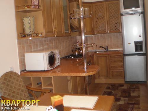 Rent out 2-room apartment. Киев,  Михайловская — photo 4