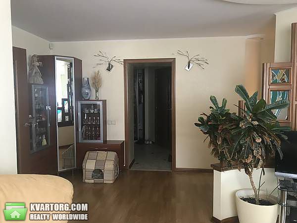 Sell 4-room apartment. Киев,  Малиновского — photo 1