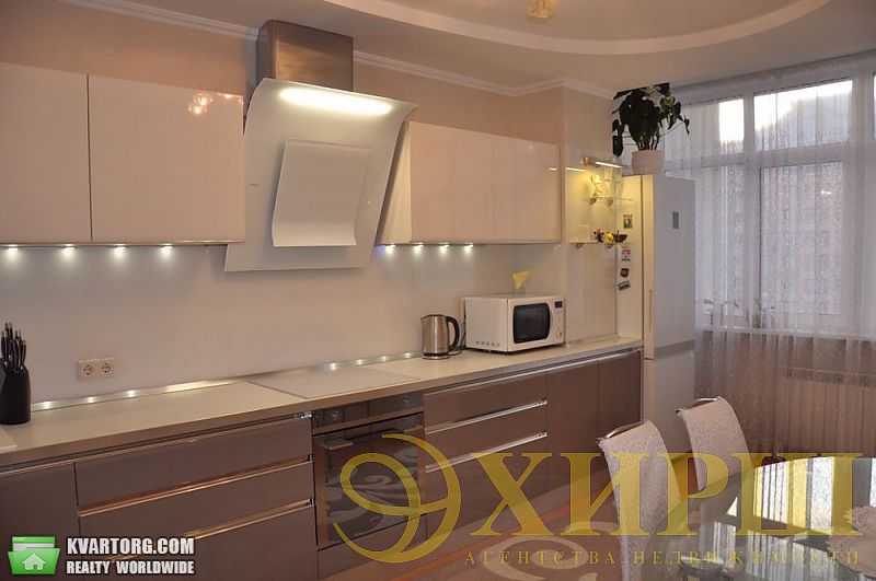Sell 4-room apartment. Киев,  Ломоносова — photo 2