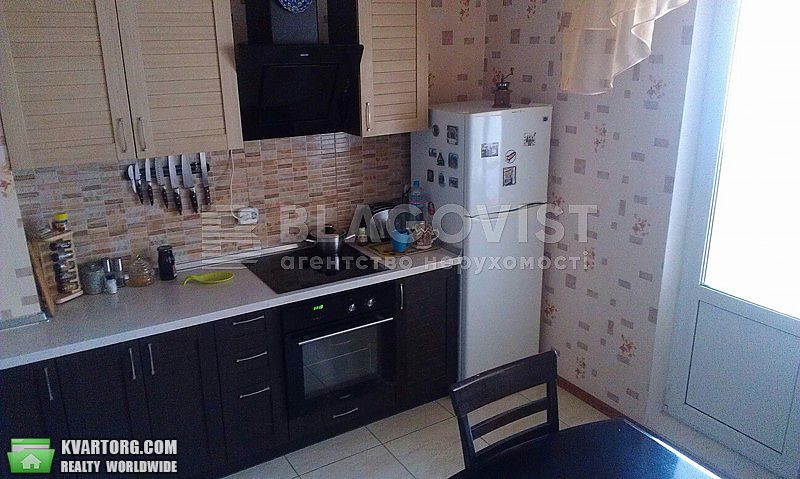 Sell 3-room apartment. Киев,  Урловская — photo 6