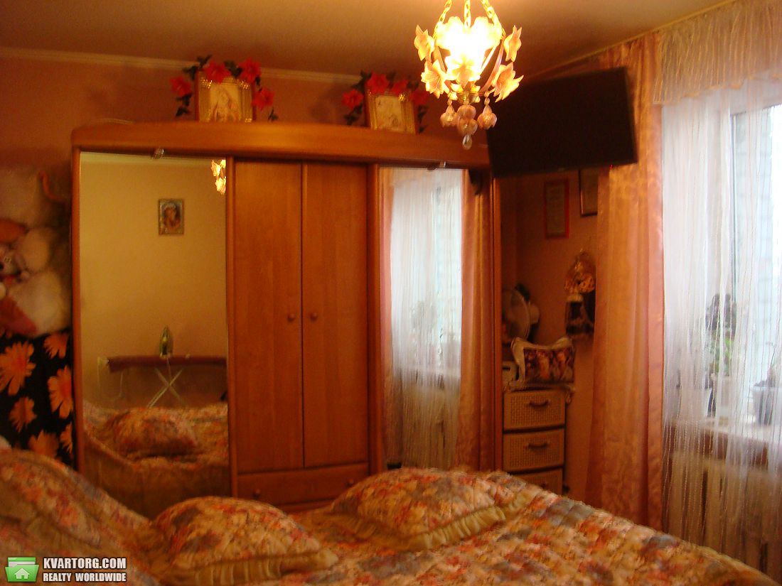 Sell 3-room apartment. Киев,  Симиренко — photo 3