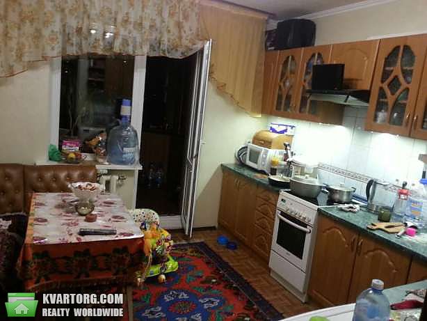 Sell 3-room apartment. Киев,  Руденко — photo 9