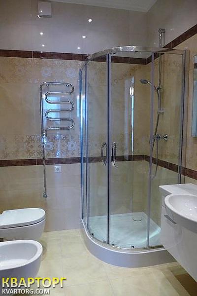 Sell 4-room apartment. Киев,  Драгомирова — photo 9