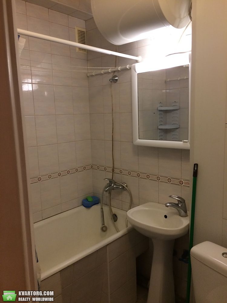 Rent out 1-room apartment. Днепропетровск, Высоковольтная — photo 3