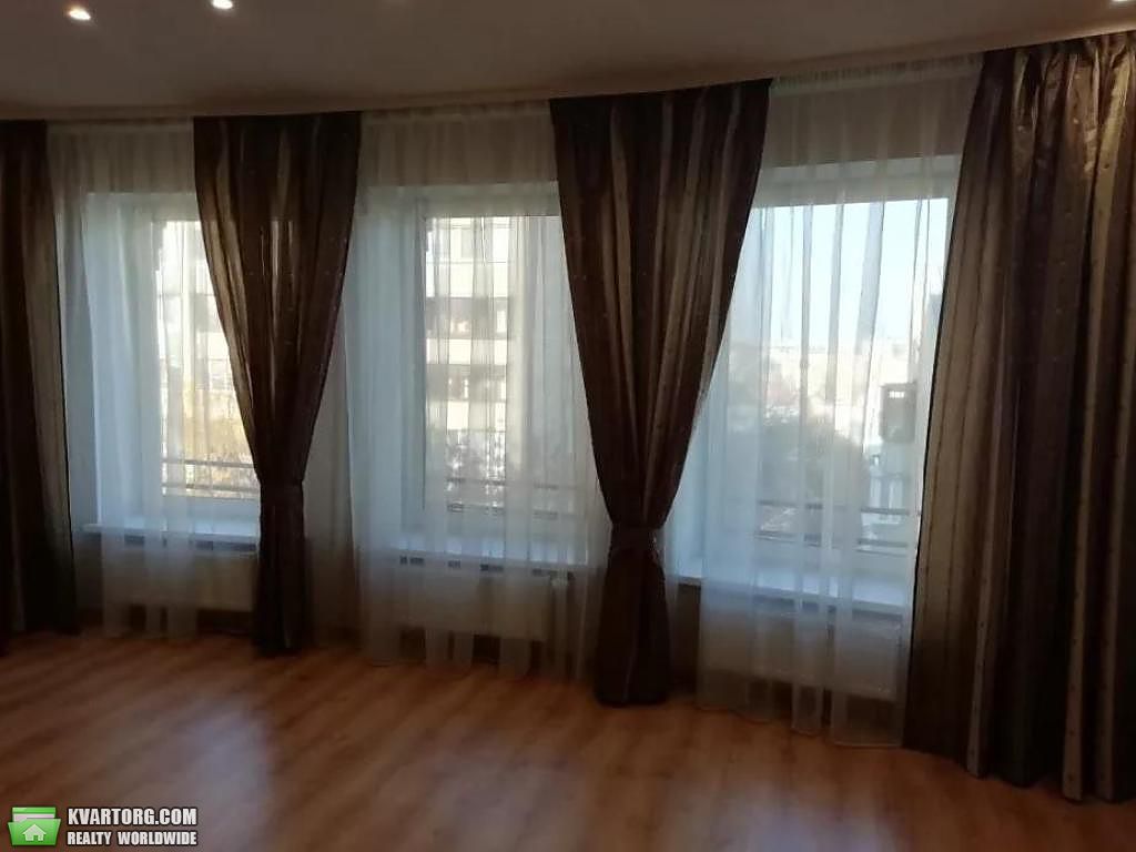Rent out 3-room apartment. Киев, кирилловская — photo 2