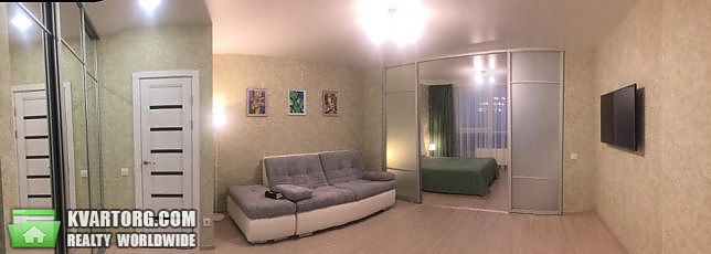 Rent out 2-room apartment. Киев,  Коломиевский пер — photo 1
