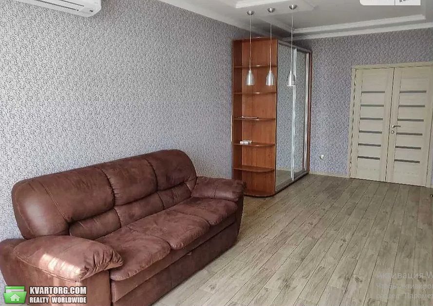 Rent out 2-room apartment. Киев, Донца — photo 4