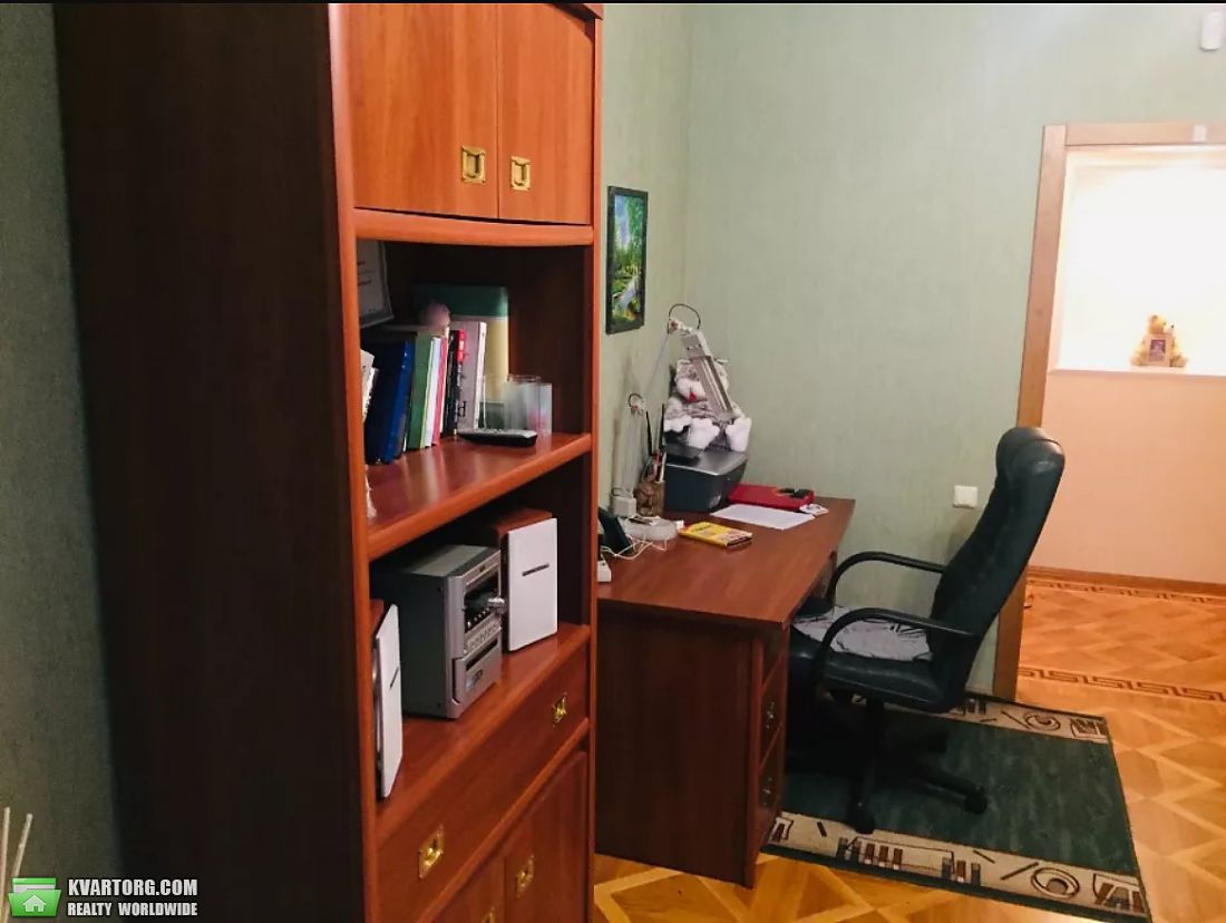 Rent out 3-room apartment. Киев,  Княжий Затон — photo 5