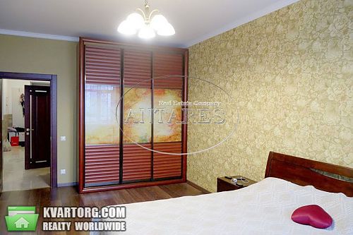 Rent out 3-room apartment. Киев, Леси Украинки бул — photo 2