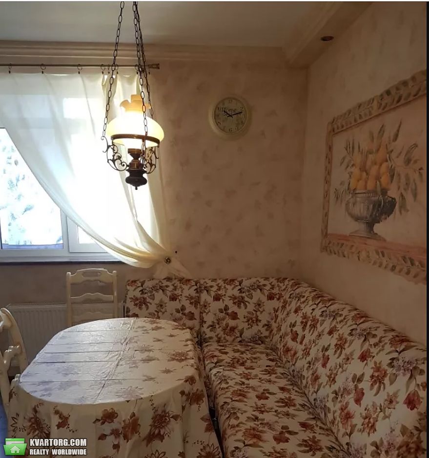 Rent out 2-room apartment. Киев, Маршала Жукова — photo 5