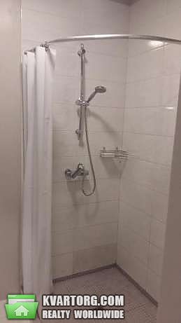Rent out 2-room apartment. Киев,  Харьковское шоссе — photo 5