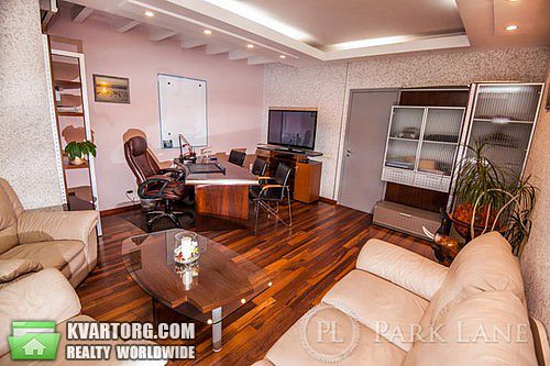 Sell 4-room apartment. Киев,  Введенская — photo 5