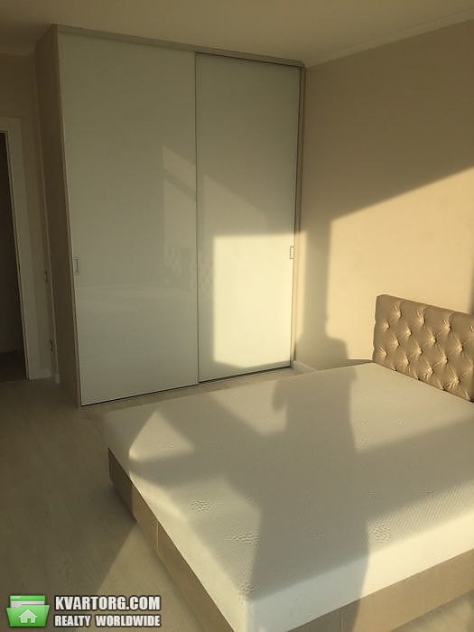 Rent out 1-room apartment. Киев,  Предславинская — photo 4
