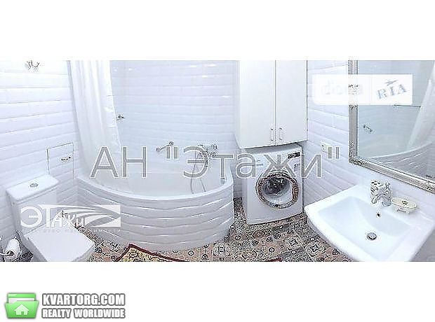 Rent out 2-room apartment. Киев, академика Глушкова — photo 7