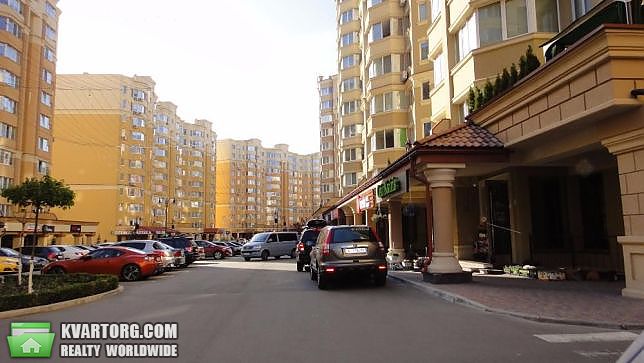 Rent out 2-room apartment. Киев,  Леси Украинки — photo 10