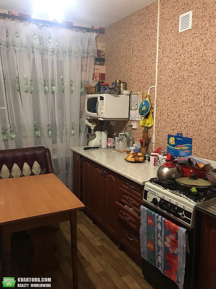 Sell 3-room apartment. Днепропетровск, Фестивальный пер. — photo 1